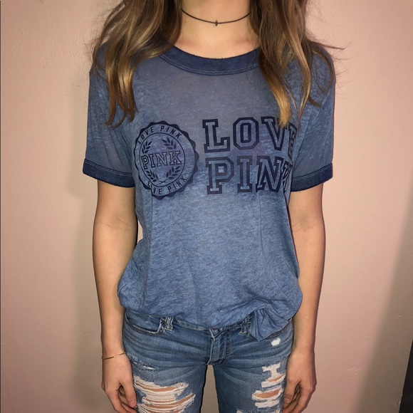 Simple tee! - Picture 1 of 2